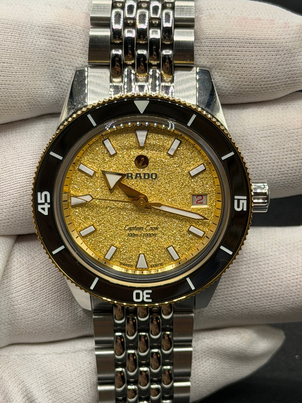 Rado Captain Cook 39