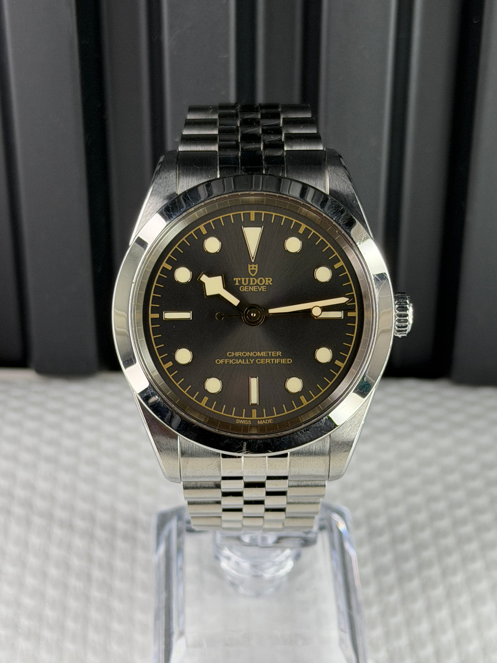 Tudor Blackbay One 41