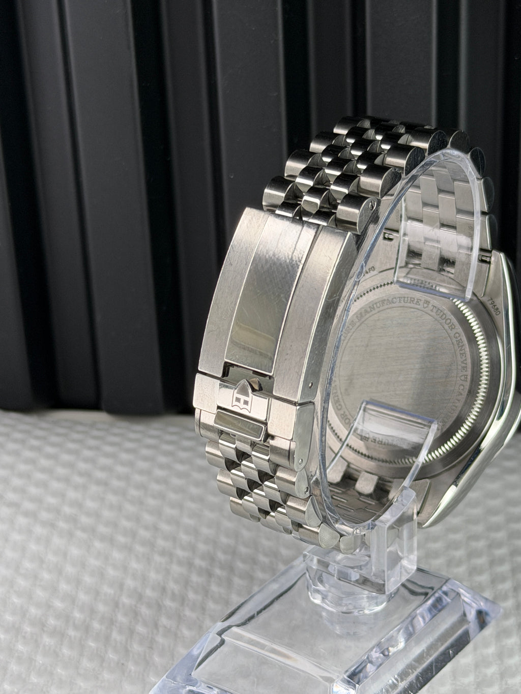 Tudor Blackbay One 41