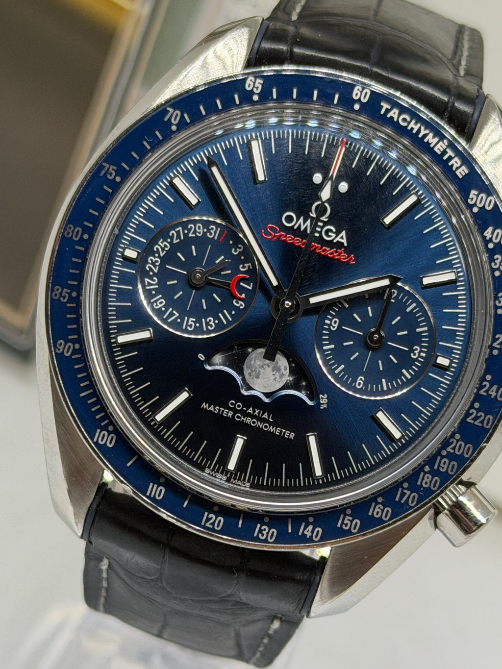 Omega Speedmaster Moonphase
