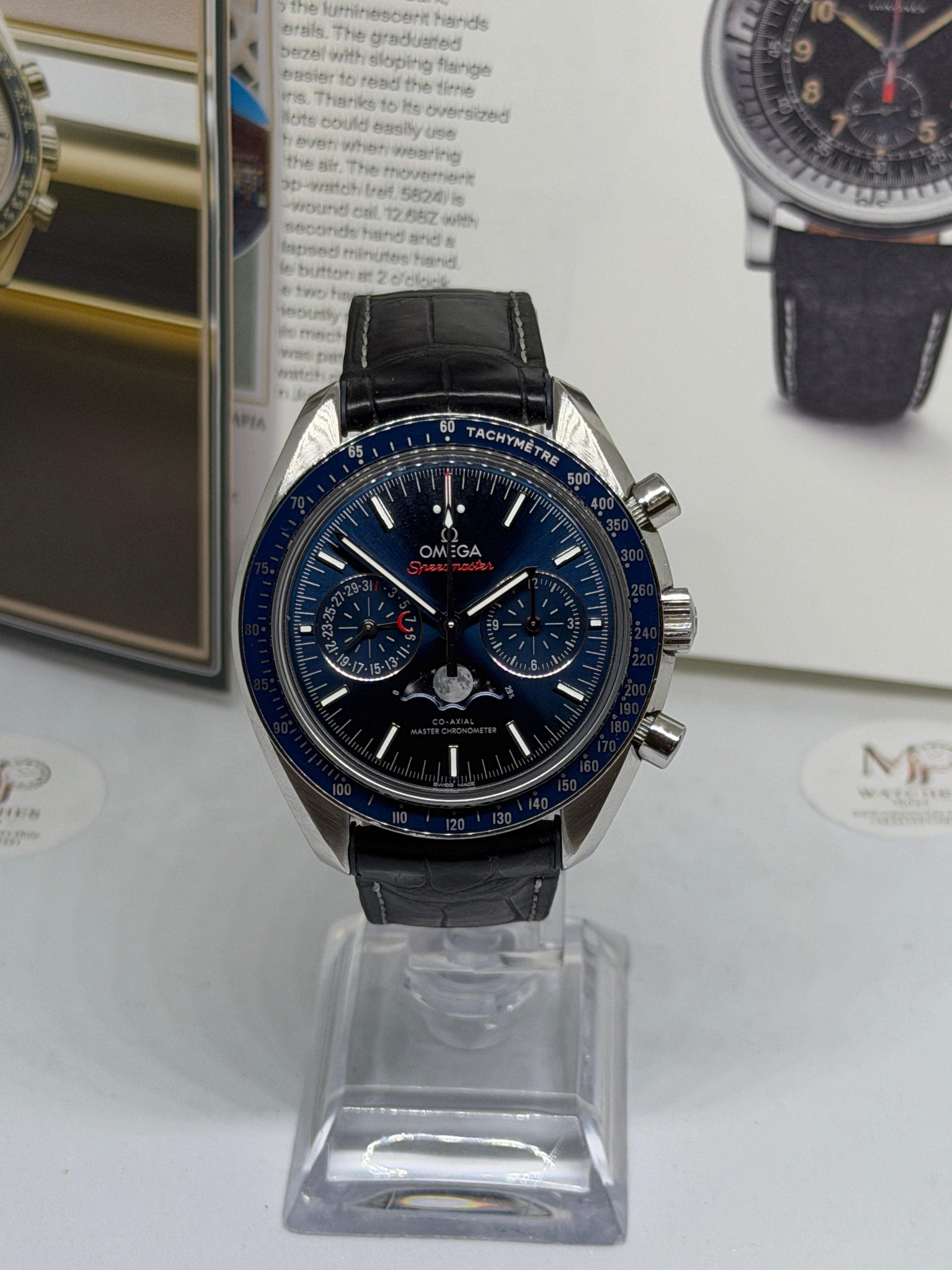Omega Speedmaster Moonphase