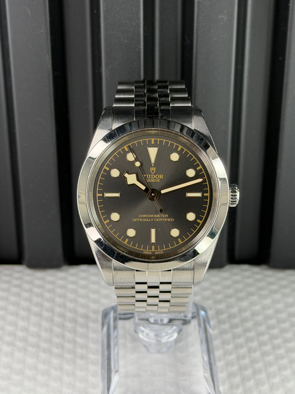 Tudor Blackbay One 41