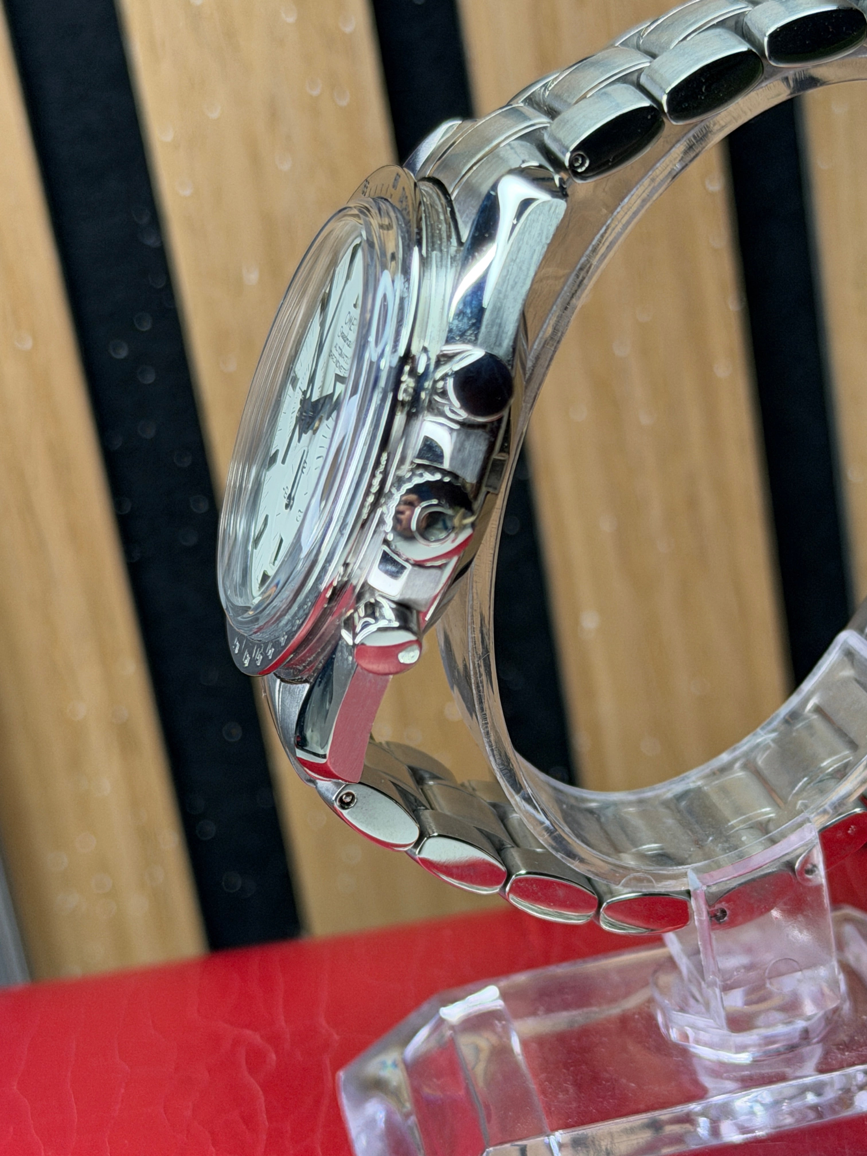 Omega Speedmaster Broad Arrow