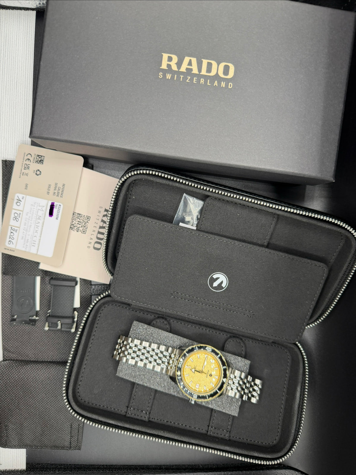 Rado Captain Cook 39