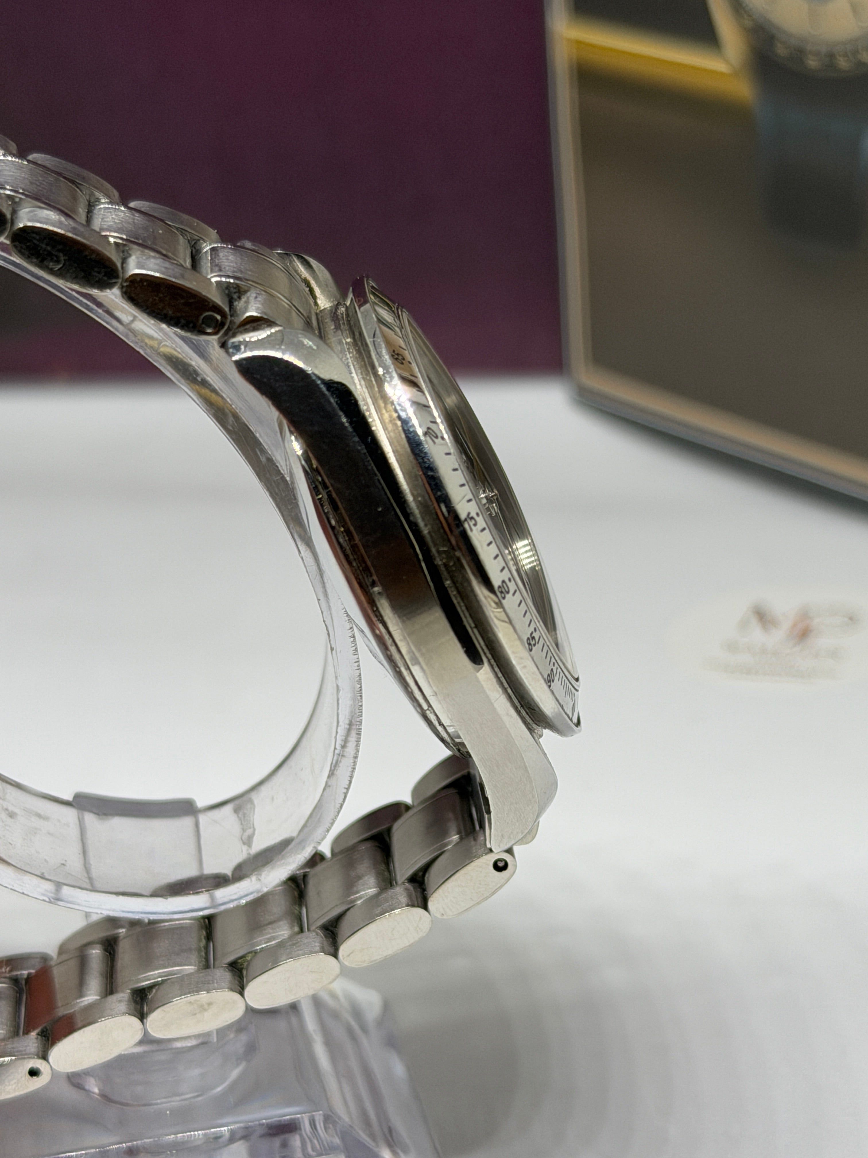 Omega Speedmaster Date