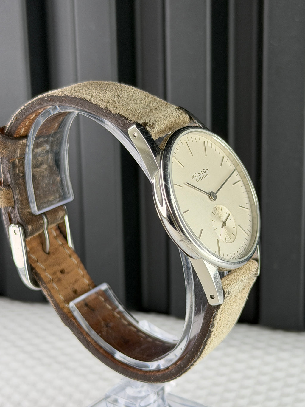 Nomos Orion 33