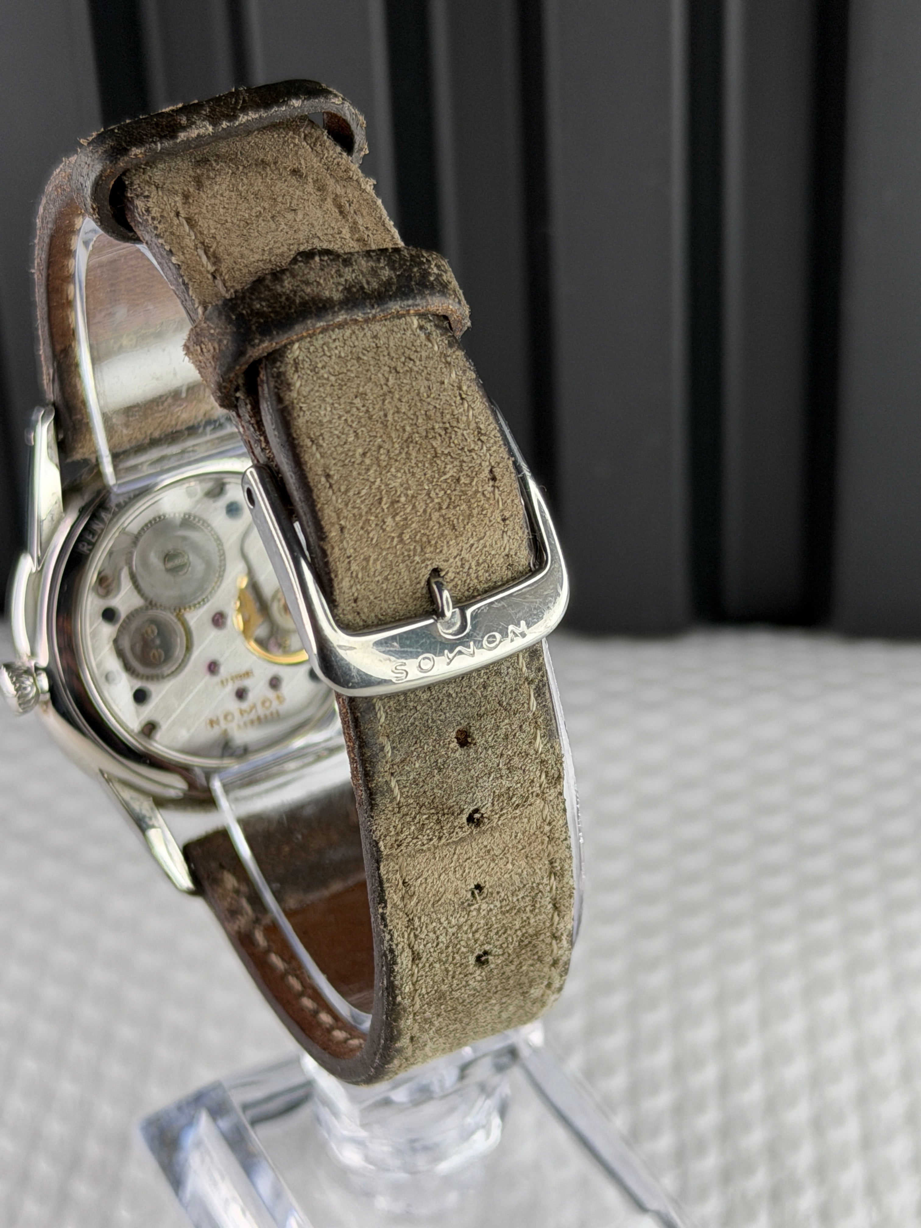 Nomos Orion 33