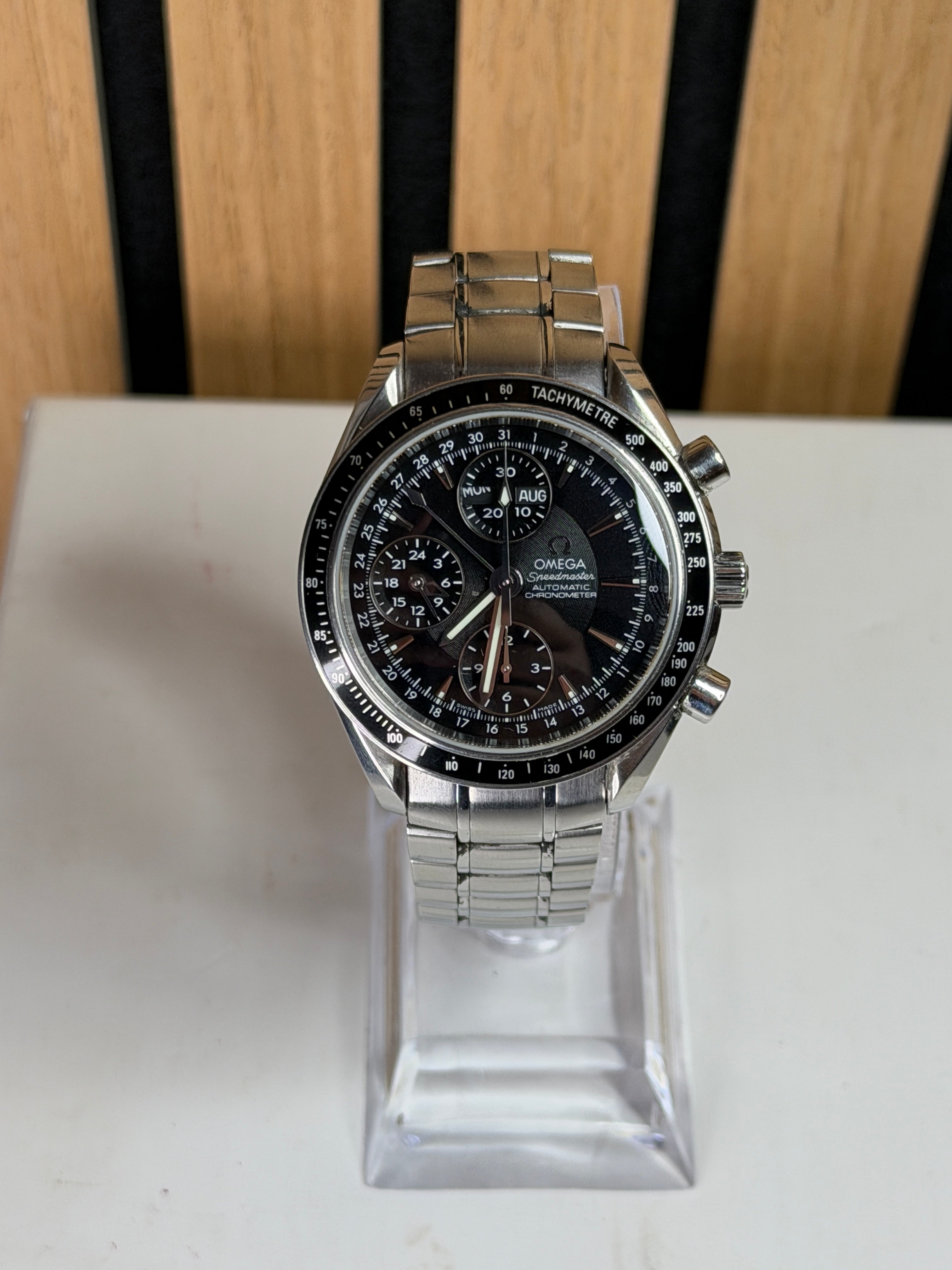 Omega Speedmaster Tiple Day Date
